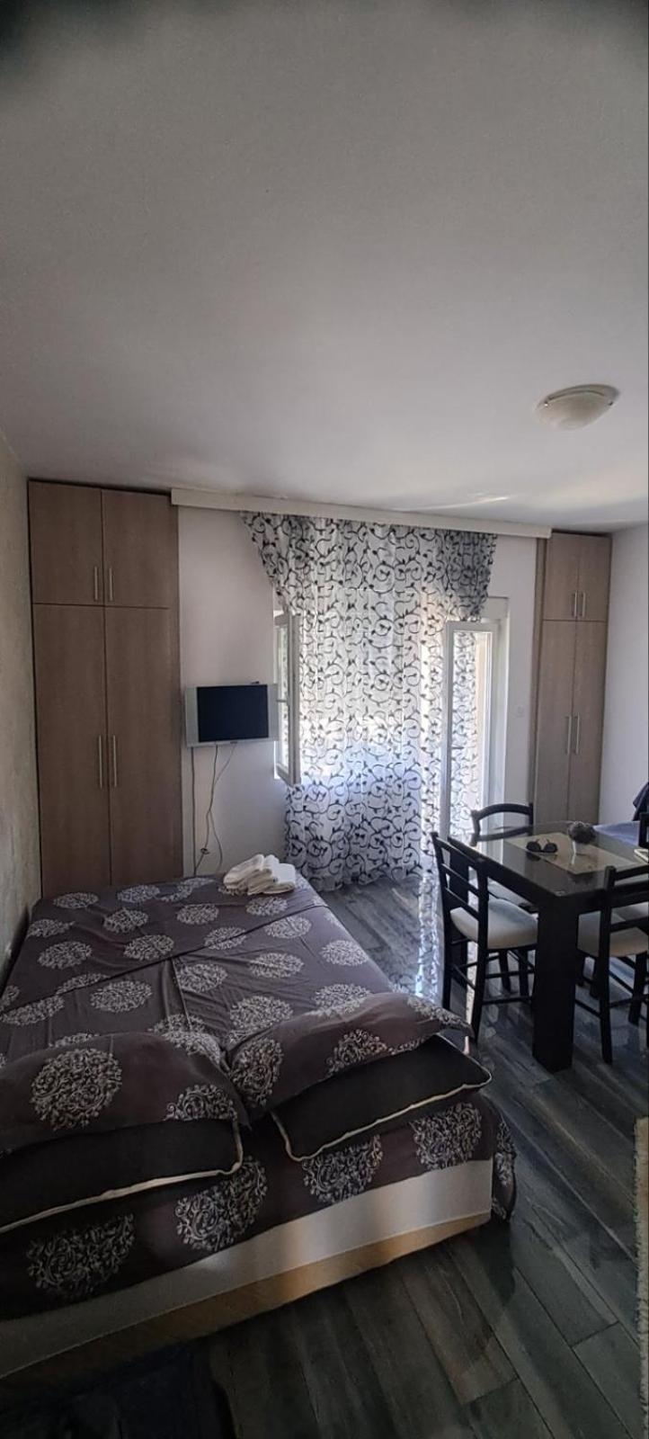 Belane Apartments Tivat Exterior photo